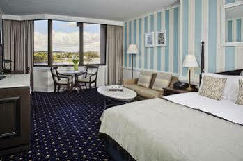View Hotel 4*